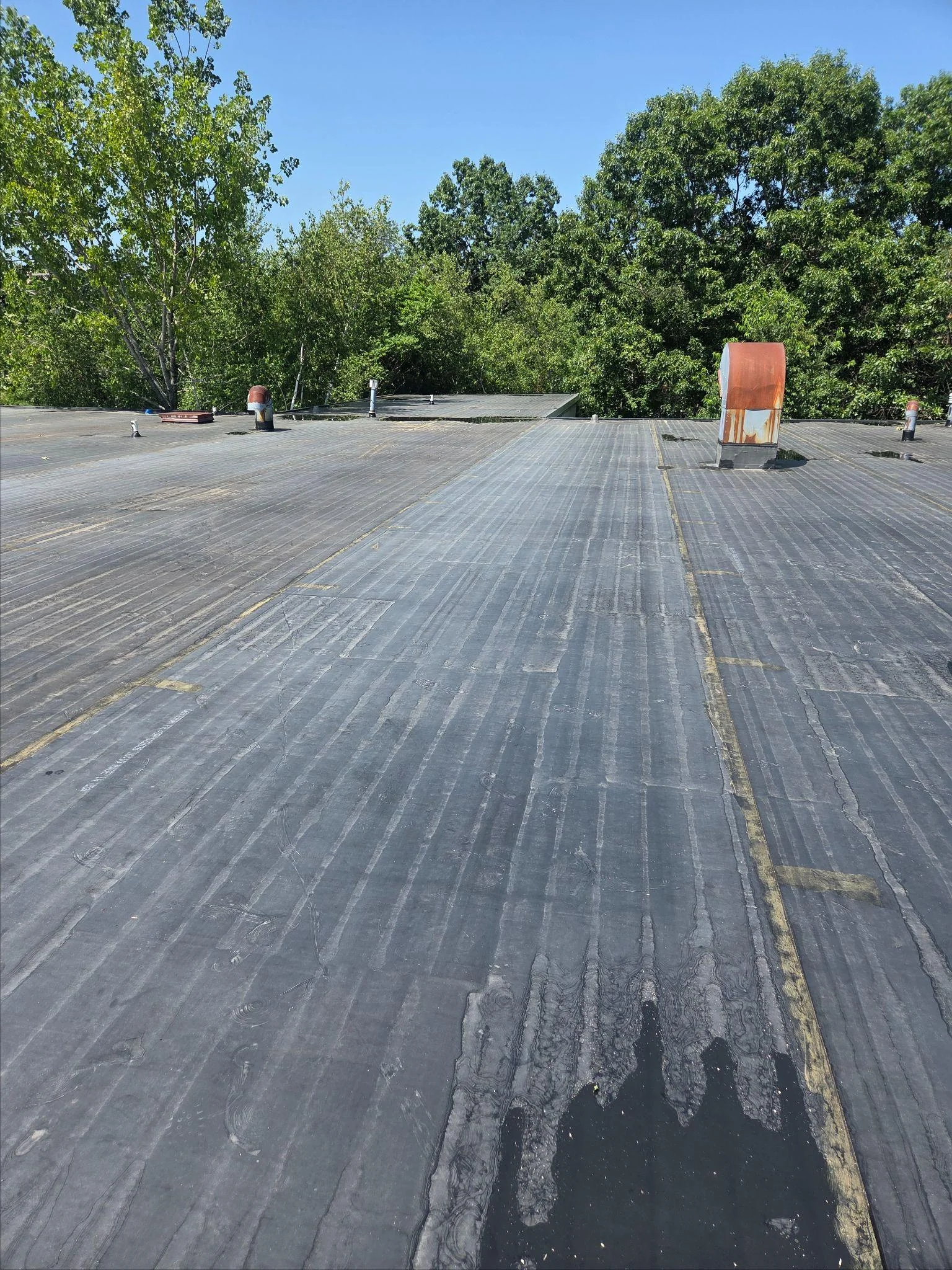 Completed roofing project in Manchester NH by Northpoint Roofing