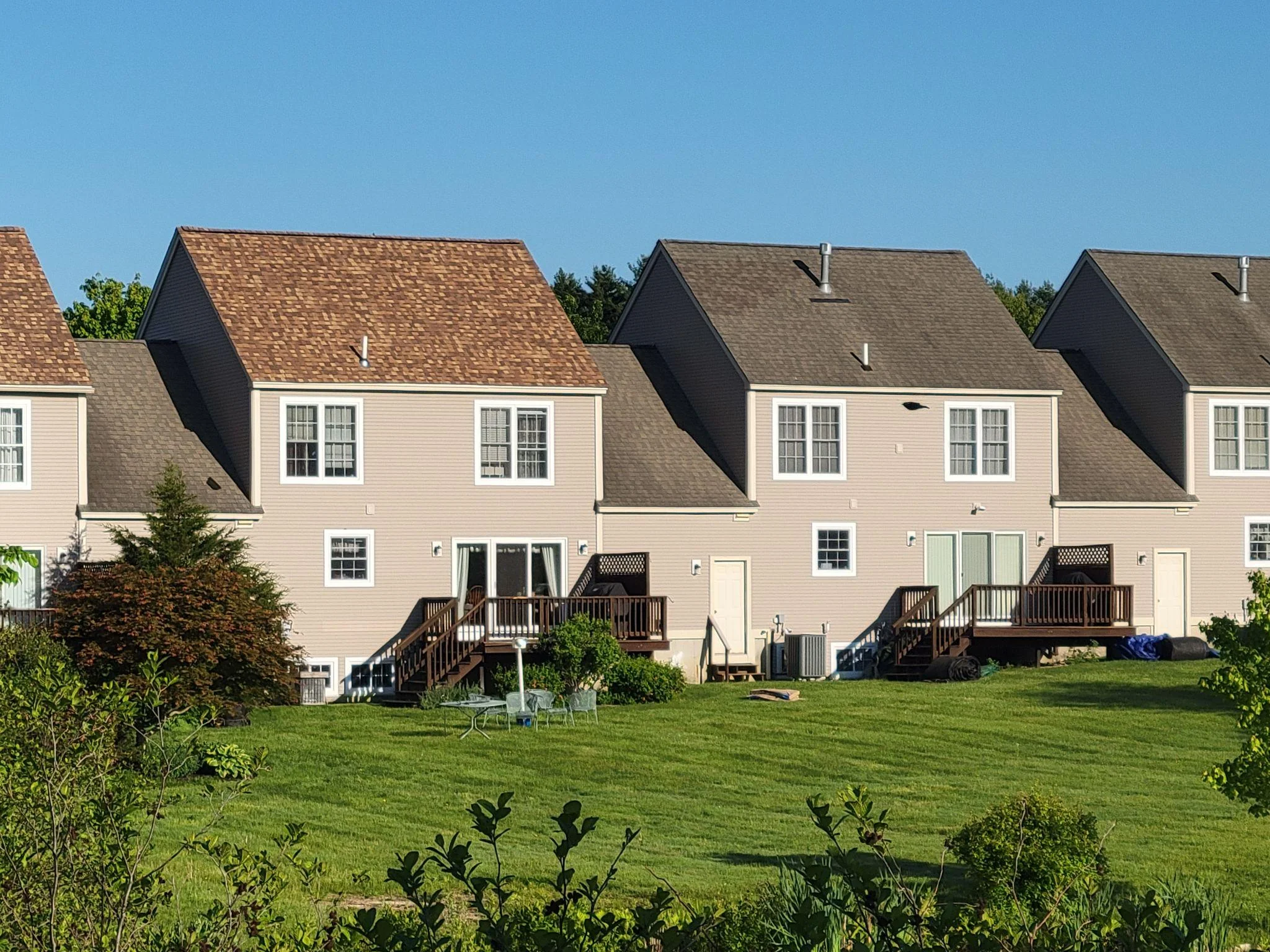 Project photo from Brentwood NH roofing work by Northpoint Roofing