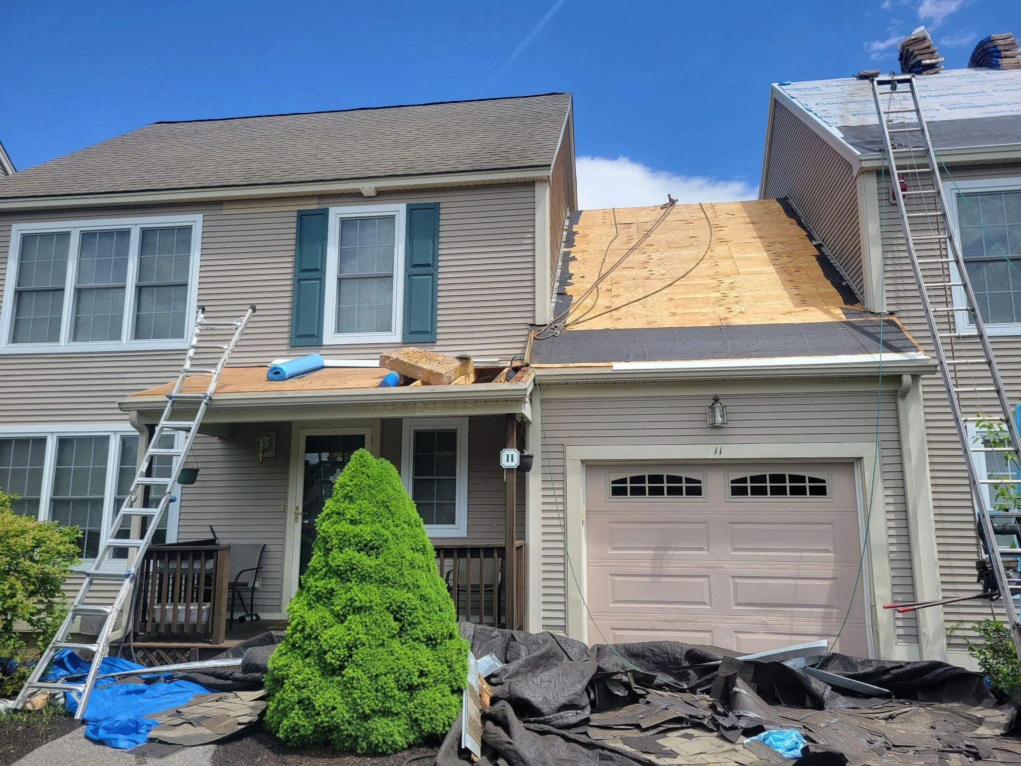 Project photo from Brentwood NH roofing work by Northpoint Roofing