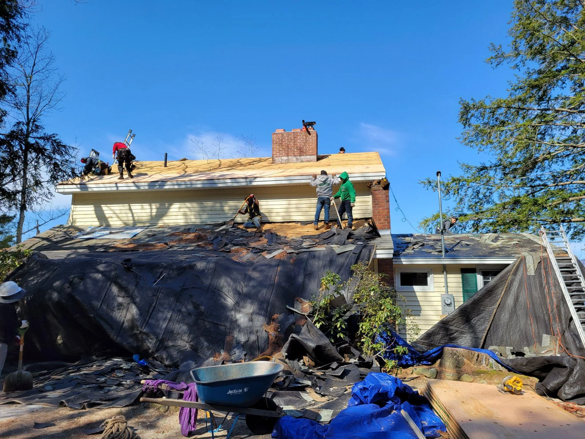 Project photo from Newbury NH roofing work by Northpoint Roofing