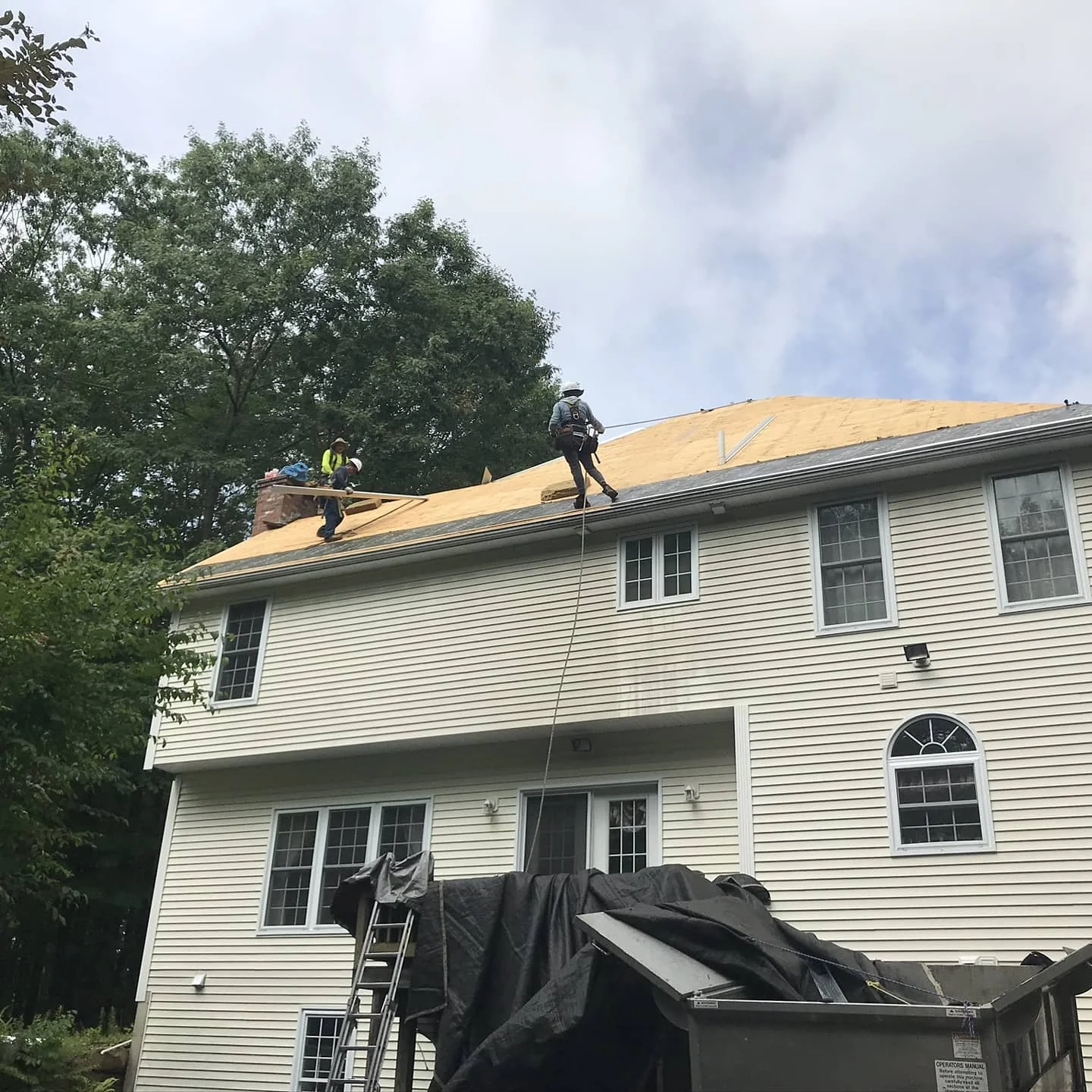 Completed roofing project in Weare NH by Northpoint Roofing