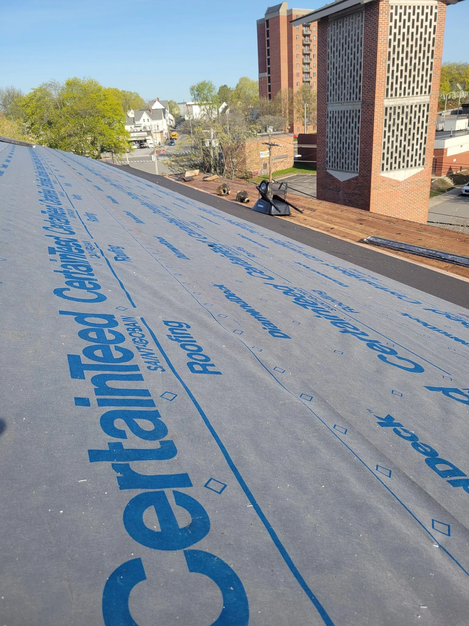 Project photo from Manchester NH roofing work by Northpoint Roofing